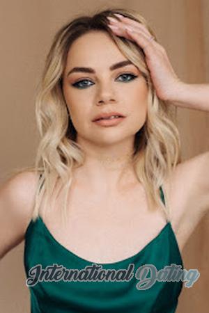 225256 - Yuliia Age: 30 - Ukraine