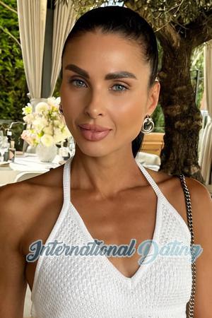 225404 - Nataliia Age: 45 - Ukraine