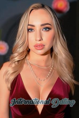 225590 - Dariia Age: 27 - Ukraine