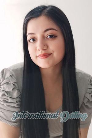 225604 - Laura Age: 29 - Colombia