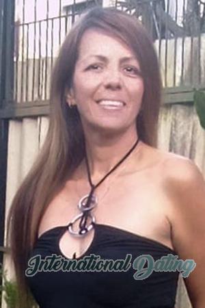 225605 - Silvia Age: 48 - Costa Rica