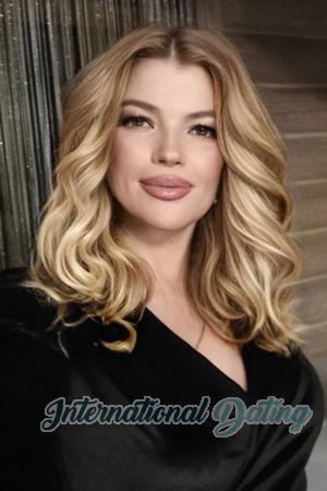 225665 - Mariia Age: 53 - Ukraine