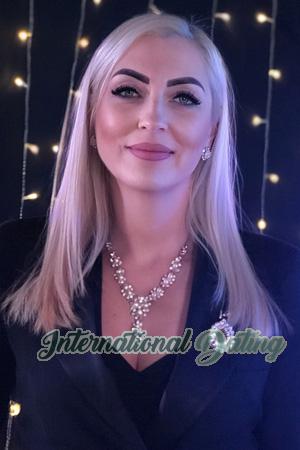 225958 - Karolina Age: 52 - Ukraine