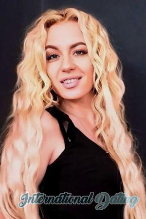 226071 - Anastasiia Age: 31 - Ukraine