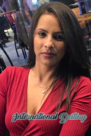 226502 - Raisha Age: 33 - Costa Rica