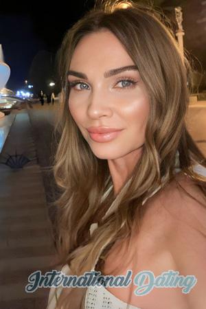 226527 - Khrystyna Age: 47 - Ukraine