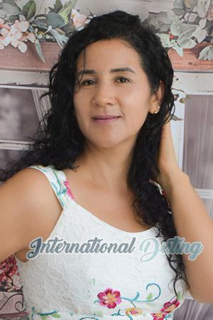 226559 - Diomar Age: 47 - Peru