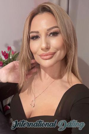 226680 - Tetiana Age: 53 - Ukraine