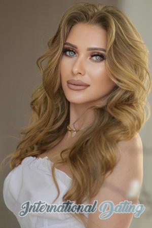 226953 - Alina Age: 37 - Ukraine