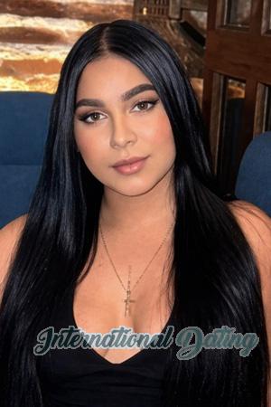 227132 - Maybelline Age: 23 - Colombia