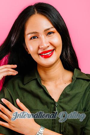 227209 - Sirinya Age: 39 - Thailand