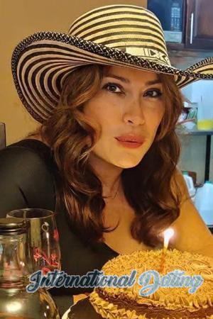 227286 - Yolvy Age: 46 - Costa Rica