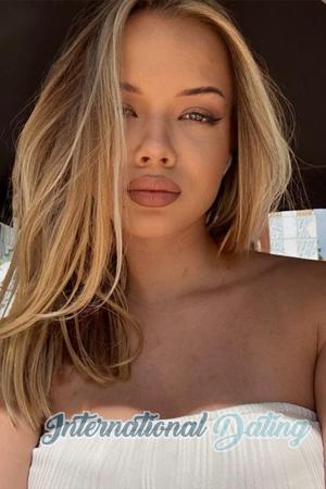 227339 - Darina Age: 18 - Ukraine