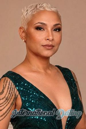 227590 - Beatriz Age: 39 - Colombia