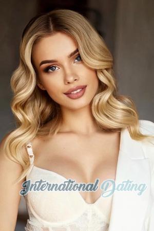 227853 - Tatyana Age: 31 - Ukraine