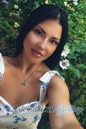 227946 - Alina Age: 28 - Ukraine