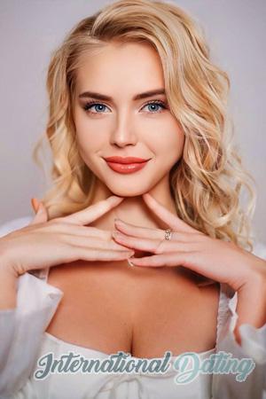 228177 - Daryna Age: 22 - Ukraine