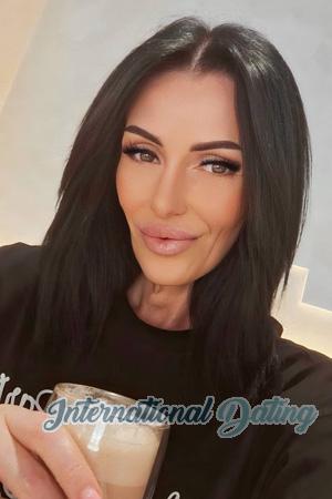 228196 - Nataliia Age: 49 - Ukraine