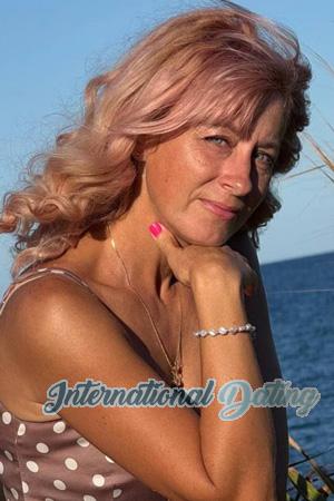 228354 - Hanna Age: 45 - Ukraine