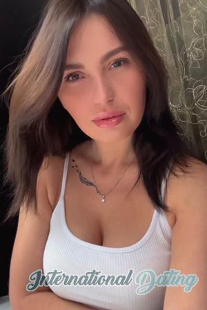 228739 - Viktoriia Age: 32 - Ukraine