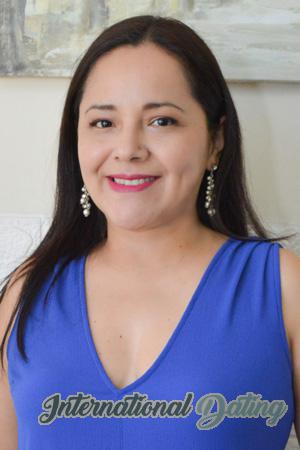 228800 - Diana Age: 43 - Peru