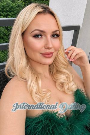 229137 - Kateryna Age: 38 - Ukraine