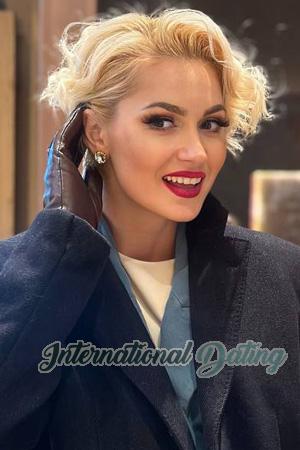 229213 - Oksana Age: 35 - Ukraine