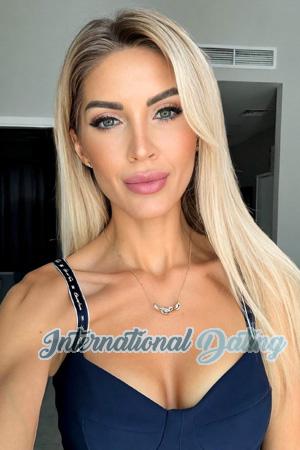 229227 - Anastasiia Age: 36 - Ukraine